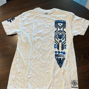 Buckle American Fighter Tshirt. Size Large